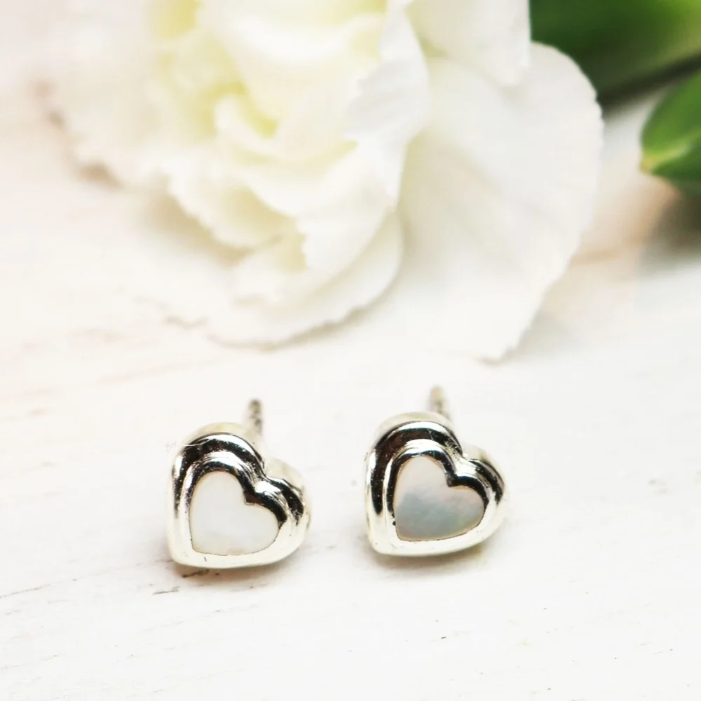 💝 Mother of Pearl Sterling Silver Heart Studs 💞